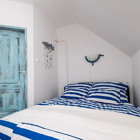 Vakantiehuis Lake House20 *