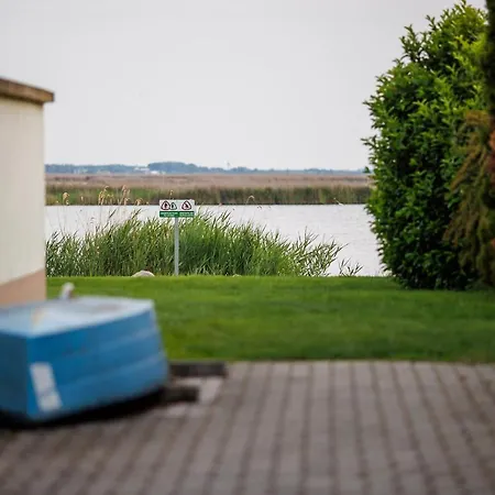 Lake House20 Vakantiehuis Velence